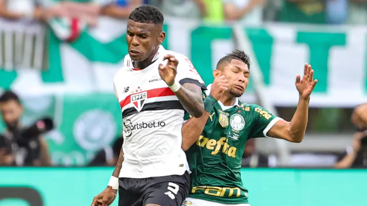 São Paulo e Palmeiras se enfrentando pela Supercopa Rei em 2024. Foto: Gilson Lobo/AGIF