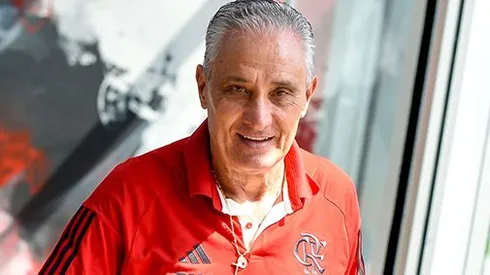 Tite durante atividade no Flamengo em preparação para o Campeonato Brasileiro de 2023. Foto: Marcelo Cortes/CRF