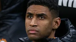 Tetê no banco de reservas do Galatasaray, em partida contra o Gaziantep, pela Super Liga Turca, em 29/01/2024.