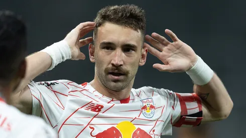 Denilson confirma a contratação de Léo Ortiz como novo reforço do Flamengo, que acertou a negociação com o Bragantino. Foto: Diogo Reis/AGIF