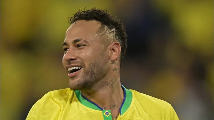 Neymar é torcedor declarado do Santos e comemora gol pela Seleção Brasileira