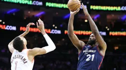 Sixers e Spurs jogaram na Filadélfia em Janeiro deste ano, pela temporada regular da NBA (Foto: Tim Nwachukwu/Getty Images)
