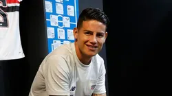 James no vestiário do Mané Garrincha. Foto: Rubens Chiri / saopaulofc