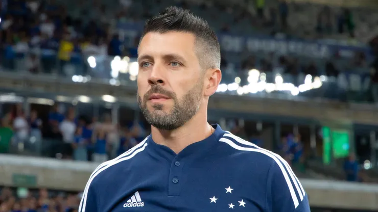 No Brasil, Pezzolano trabalhou no Cruzeiro