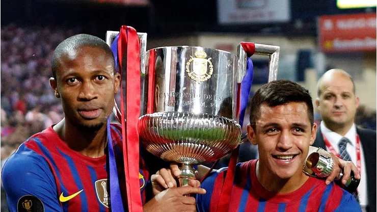 Alexis Sánchez no Barcelona na década passada; Atacante pode jogar no Grêmio