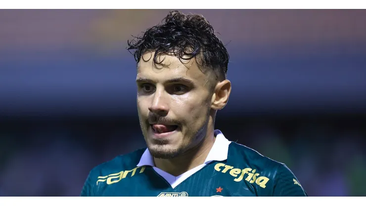 Raphael Veiga concedeu entrevista coletiva na Academia de Futebol na tarde desta terça-feira (30)