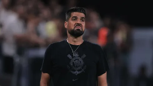 Antônio Oliveira terá desafio de quebrar maior sequência invicta do Brasil. Foto: Ettore Chiereguini/AGIF