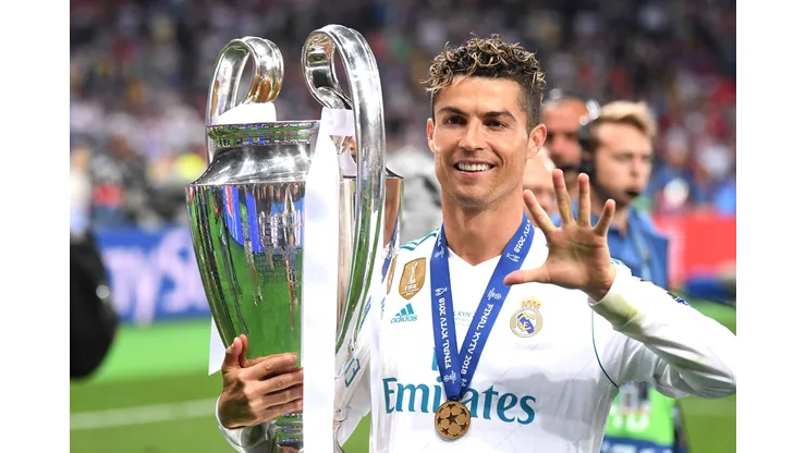 Cristiano Ronaldo comemorando título da Champions League (Foto: Laurence Griffiths/Getty Images)