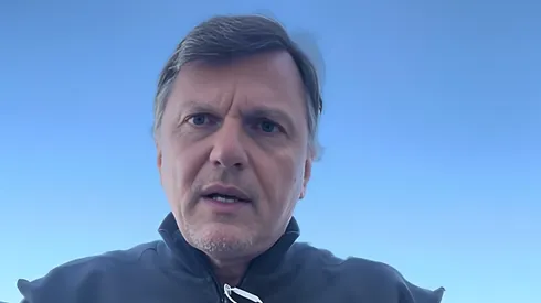 Mauro Cezar em seu canal no Youtube; Jornalista vê 'maluquice' em análises sobre Tite. Foto: Reprodução/ Youtube.