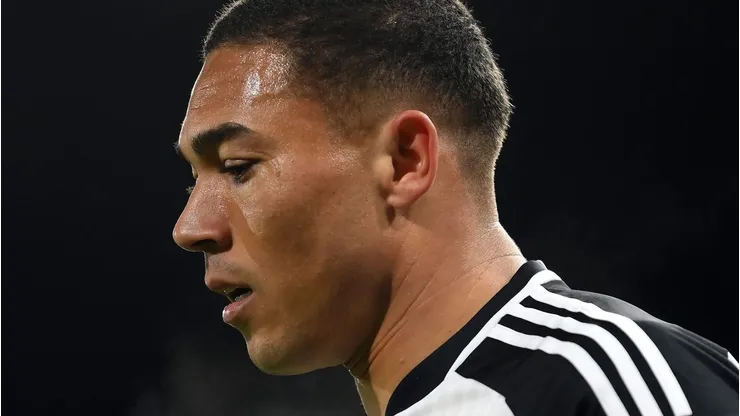 Carlos Vinícius pode pintar no Galo de maneira gratuita