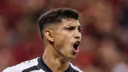 Erick Pulga durante partida contra o Sport. Timão quer assinar com atacante do Ceará.