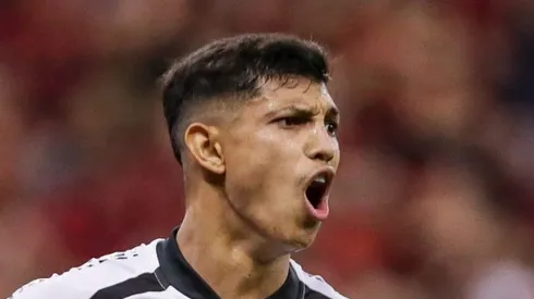 Erick Pulga durante partida contra o Sport. Timão quer assinar com atacante do Ceará.