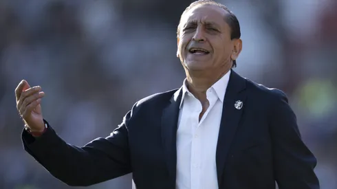 Ramón Díaz surpreende e deixa cargo no Vasco.