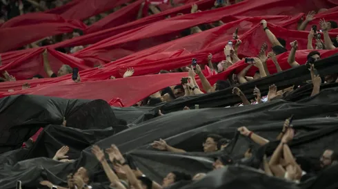 RJ - RIO DE JANEIRO - 10/04/2024 - COPA LIBERTADORES 2024, FLAMENGO X PALESTINO - Torcida do Flamengo durante partida contra Palestino no estadio Maracana pelo campeonato Copa Libertadores 2024. Foto: Jorge Rodrigues/AGIF