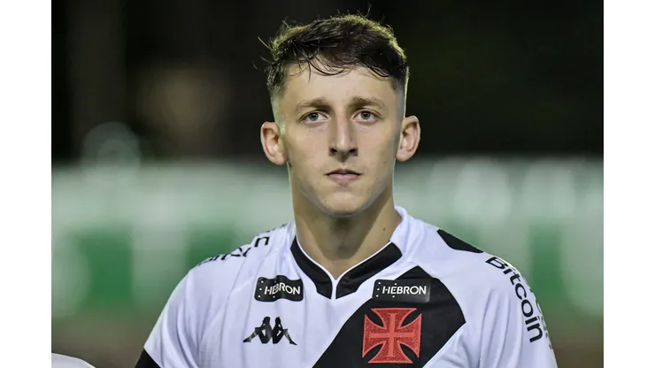 Matías Galarza deve ser negociado em definitivo pelo Vasco com o Talleres, da Argentina