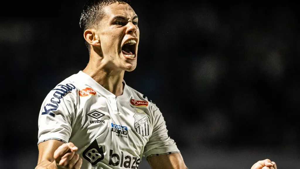 JP Chermont comemora gol contra o Avaí - Raul Baretta/ Santos FC