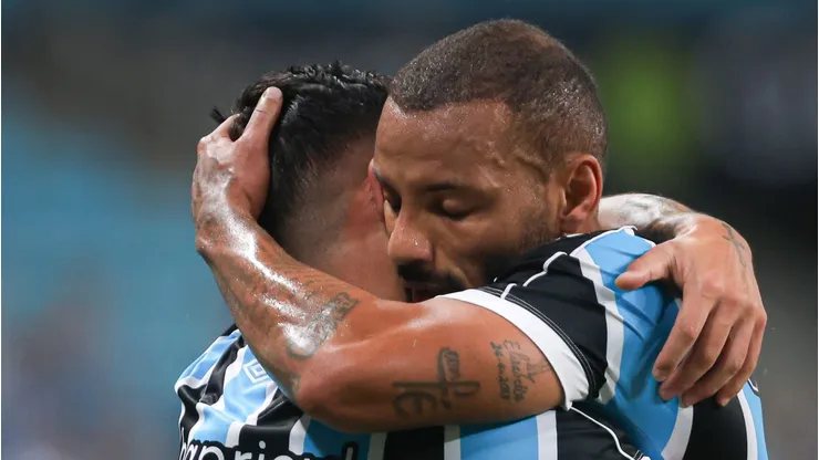 JP Galvão vai se despedir do Grêmio e salário de R$ 1,2 milhão será investido em novo reforço