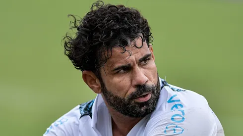 Diego Costa durante partida entre Vasco e Grêmio, em São Januário, pelo Campeonato Brasileiro, no dia 14/04/2024.