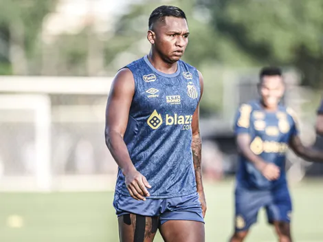 Santos vence, mas Morelos irrita torcida