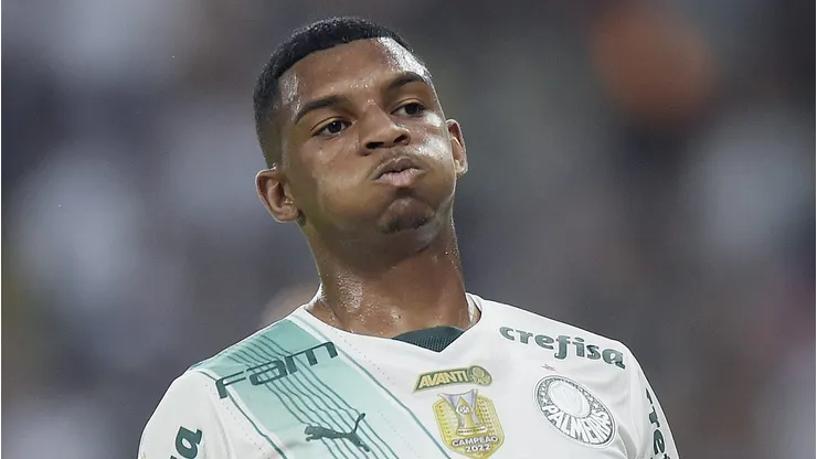 Luis Guilherme, meia do Palmeiras, interessa a gigantes da Europa como Bayern. Liverpool e Arsenal
