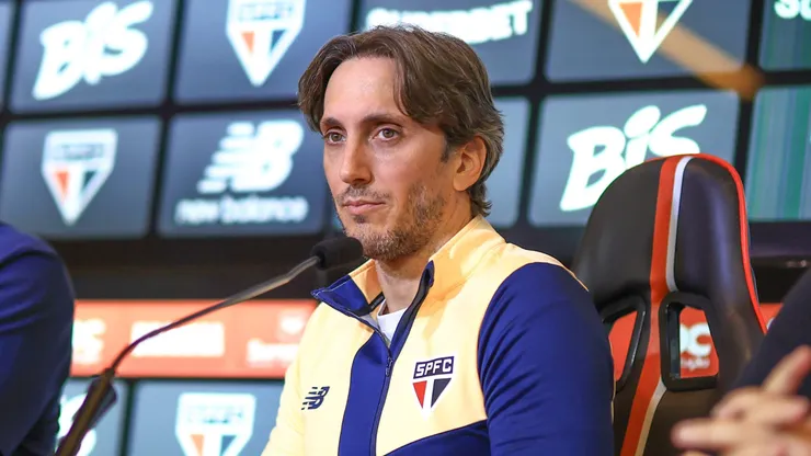 Treinador fez a sua estreia no comando do São Paulo
