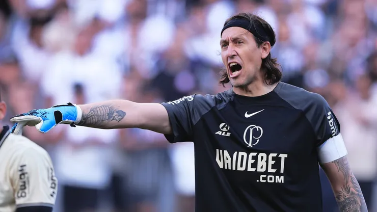 Goleiro vem sendo culpado por falhas em gols. Ettore Chiereguini/AGIF.
