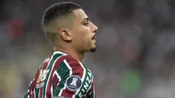 Situação de André e tempo de recuperação preocupa nos bastidores do Fluminense
