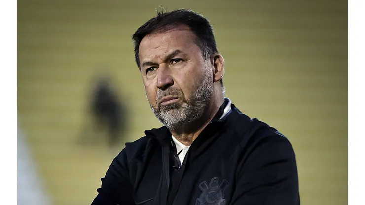 Augusto Melo, presidente do Corinthians, tem lista de débitos a serem pagos para o Timão em mãos