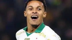 Lázaro comemora o segundo gol no Equador. Jogador se mostra bastante empolgado nos bastidores do Verdão - (Foto: Cesar Greco/Palmeiras/by Canon)