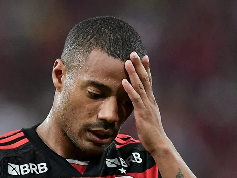 Flamengo aceita vender Victor Hugo, reserva de De La Cruz