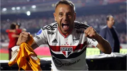 Foto: Ricardo Moreira/Getty Images - Rafinha comemora classificação do SPFC