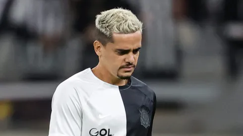 Falta de posicionamento em momentos de crise vem desagradando nos bastidores do Corinthians