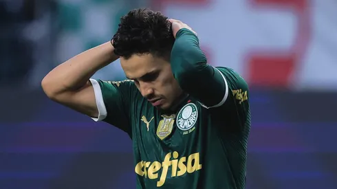 Veiga vive má fase no Palmeiras