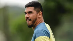 João Paulo em treino do Santos