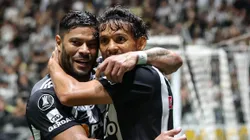 Hulk e Gustavo Scarpa, jogadores do Atlético.