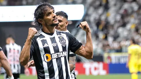 Gustavo Scarpa em partida da Libertadores entre Atlético-MG x Peñarol