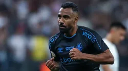 Everton Galdino começará de titular daqui a pouco contra o Estudiantes, em La Plata - Foto: LUCAS UEBEL/Divulgação