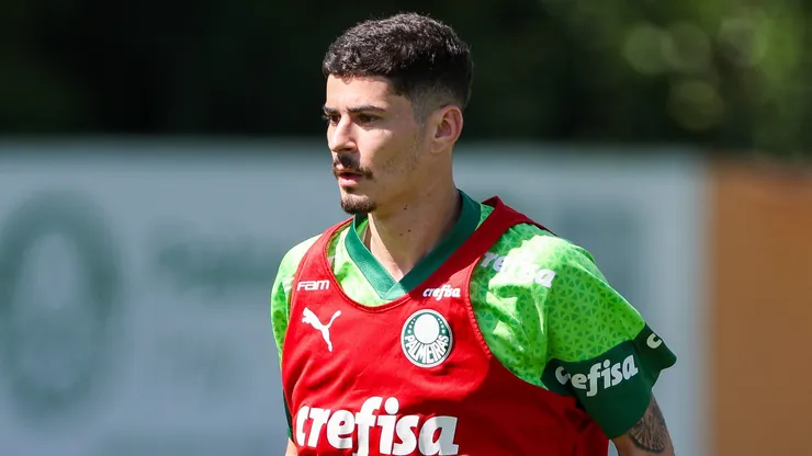 Rômulo só jogou 10 minutos na derrota contra o Internacional e torcida do SEP começa a reclamar