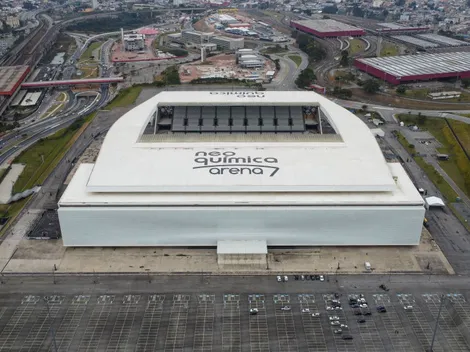 Ao vivo! Diniz dá forte opinião sobre gramado da Néo Química Arena