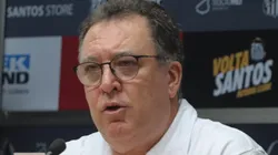 SP - SANTOS - 08/01/2024 - SANTOS, COLETIVA - O presidente Marcelo Teixeira fala aos jornalistas em coletiva de imprensa realizada na Vila Belmiro.