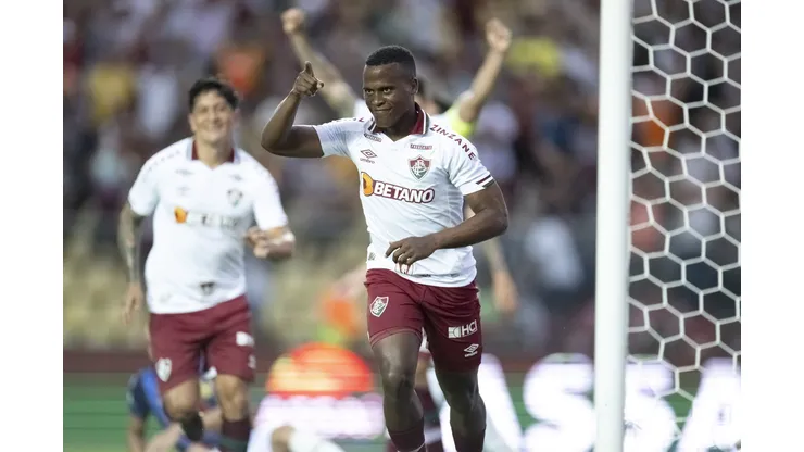 Jhon Arias comemora gol no Estádio Klaber Andrade, em Cariacica, no Espírito Santo, durante partida do Campeonato Carioca de 2023. Foto: Jorge Rodrigues/AGIF