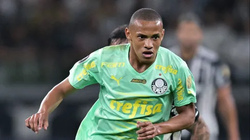 Meio-campista atuou poucas vezes na temporada de 2024. Photo by Pedro Vilela/Getty Images