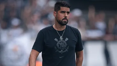 Foto: Rodrigo Coca/Agência Corinthians - António Oliveira prepara mudanças para jogo da Sul-Americana