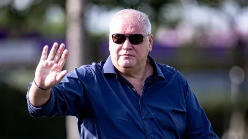 Rubão, diretor do Corinthians, deve ser chamado pela oposição para ajudar a tirar Augusto Melo