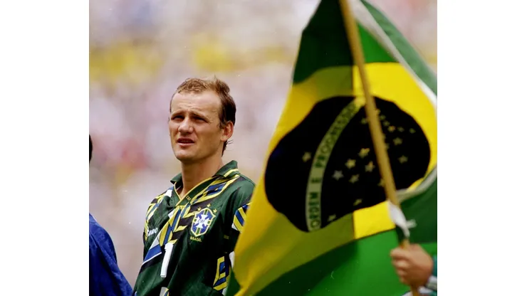 Taffarel nas quartas de final da Copa do Mundo em Brasil 3 x 2 Holanda Credit: Chris Cole/Allsport/Getty images