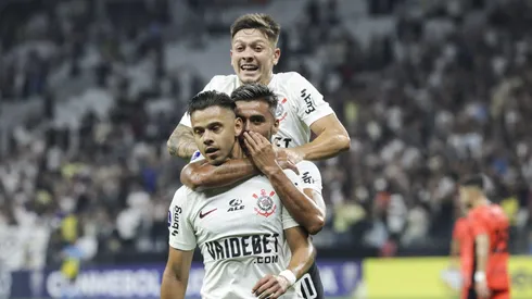 Romero: destaque na vitória do Corinthians na Sul-Americana (Foto: Alexandre Schneider/Getty Images)