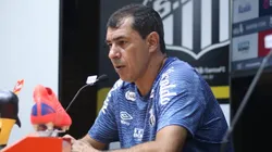 SP - SANTOS - 20/04/2024 - BRASILEIRO B 2024, SANTOS X PAYSANDU - Fabio Carille tecnico do Santos durante coletiva depois da partida contra o Paysandu no estadio Vila Belmiro pelo campeonato Brasileiro B 2024. Foto: Reinaldo Campos/AGIF