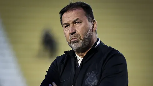 Pressão cresce nos bastidores do Corinthians