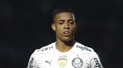 Vanderlan, lateral do Palmeiras, na mira do Chelsea