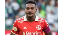 Foto: Robson Mafra/AGIF - Edenilson revelou que sempre simpatizou com o Grêmio